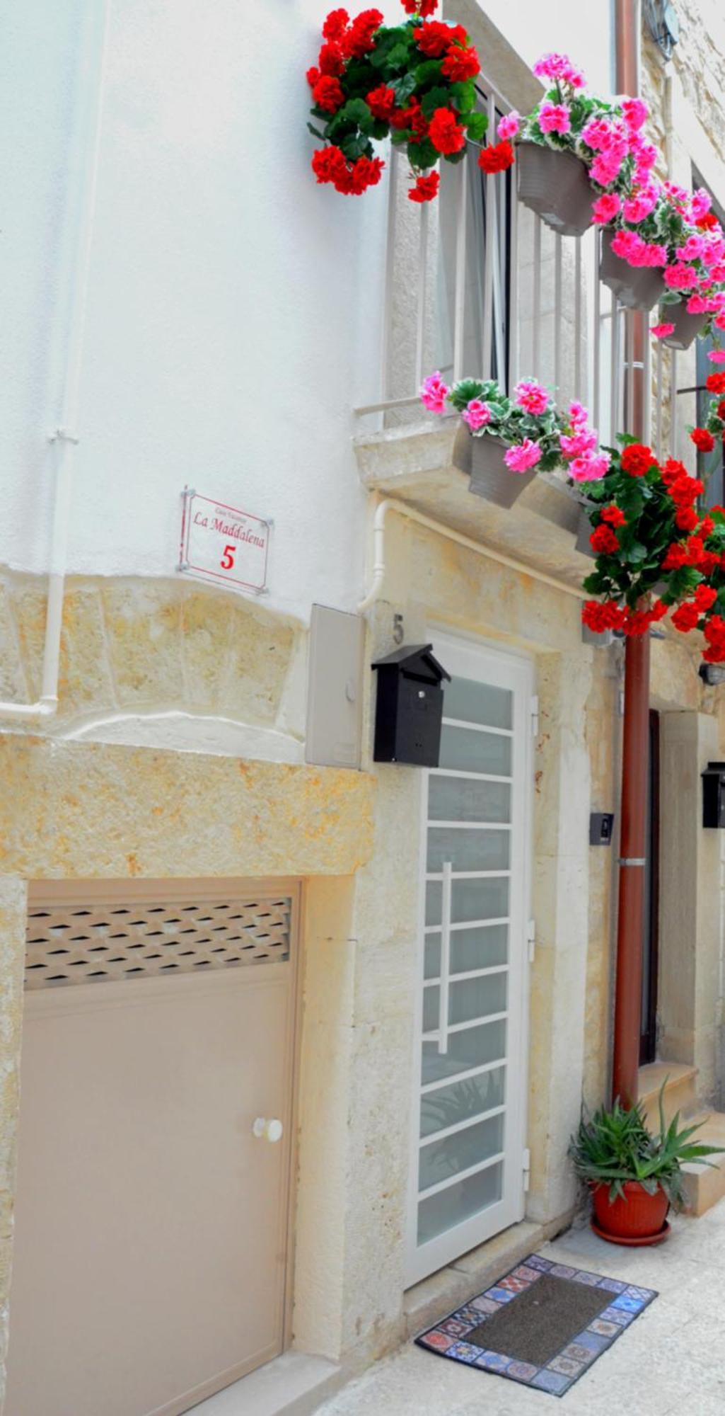 Вилла La Maddalena 5 Bitetto Экстерьер фото